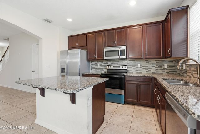 152 NELSON Lane, St. Johns, FL 32259