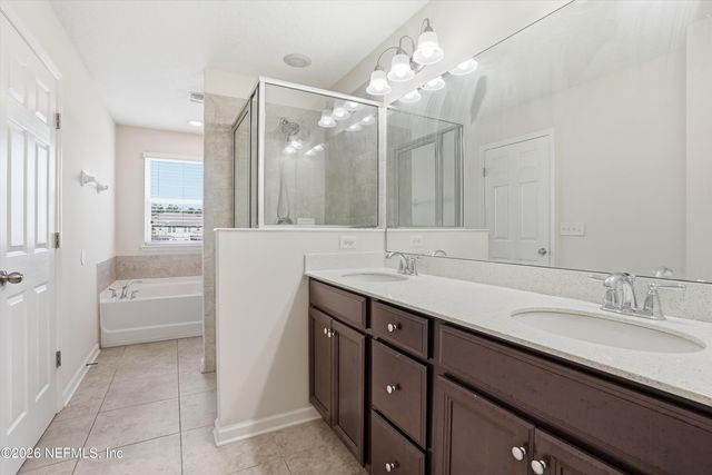 152 NELSON Lane, St. Johns, FL 32259