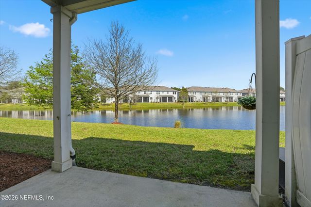 152 NELSON Lane, St. Johns, FL 32259