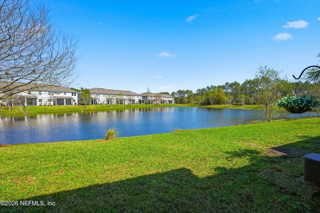 152 NELSON Lane, St. Johns, FL 32259