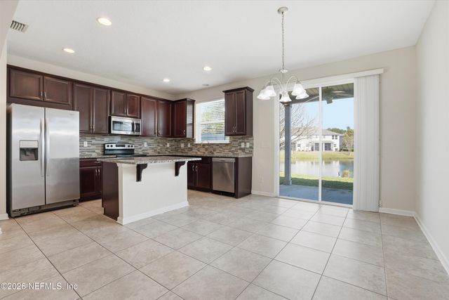 152 NELSON Lane, St. Johns, FL 32259