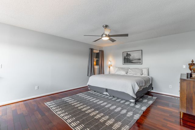 120 Douglas Street B5, Chattanooga, TN 37403