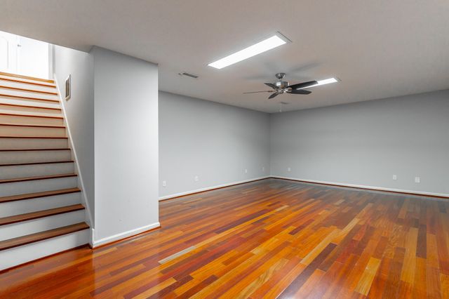 120 Douglas Street B5, Chattanooga, TN 37403