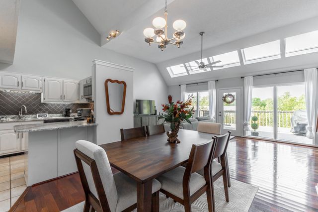 120 Douglas Street B5, Chattanooga, TN 37403
