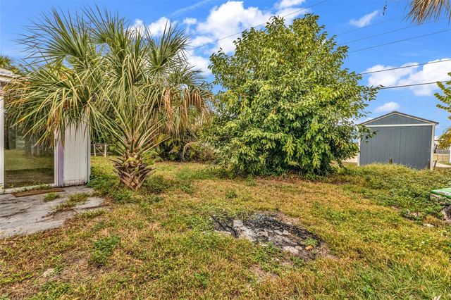 830 E 3RD STREET, Englewood, FL 34223