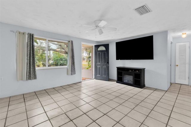 830 E 3RD STREET, Englewood, FL 34223