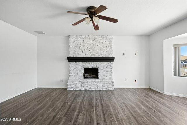 3724 W BLOOMFIELD Road, Phoenix, AZ 85029