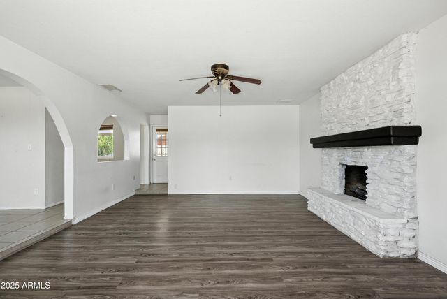 3724 W BLOOMFIELD Road, Phoenix, AZ 85029