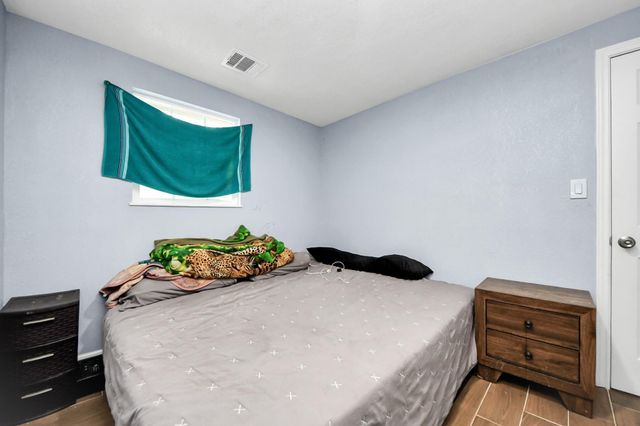 8125 Darlington Drive, Houston, TX 77028