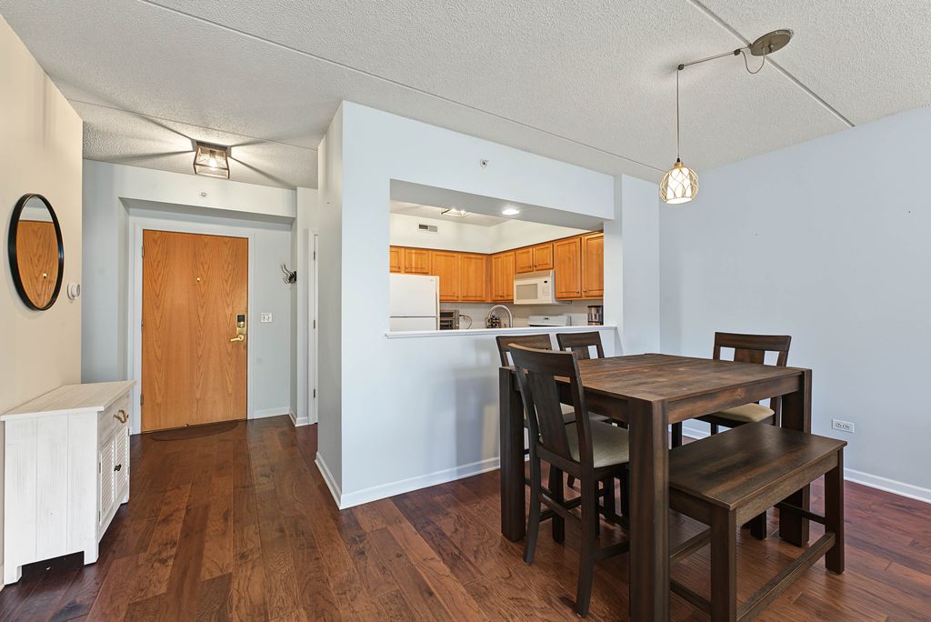 124 W Colfax Street 208, Palatine, IL 60067 — photo 5