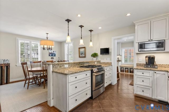 5806 W Club Ln, Henrico, VA 23226
