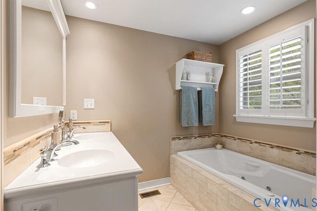 5806 W Club Ln, Henrico, VA 23226