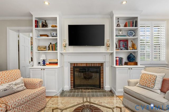 5806 W Club Ln, Henrico, VA 23226
