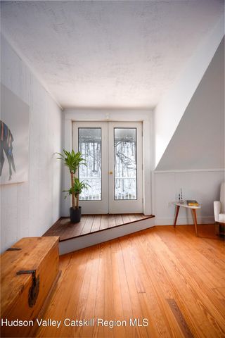 257 W Saugerties Road, Woodstock, NY 12498