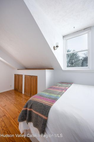 257 W Saugerties Road, Woodstock, NY 12498