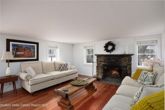 257 W Saugerties Road, Woodstock, NY 12498