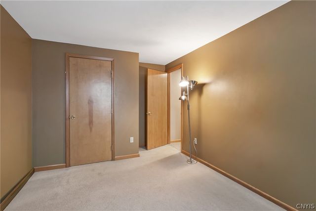 8653 Bayview Drive, Cicero, NY 13039