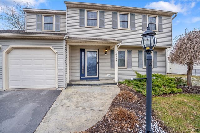 8653 Bayview Drive, Cicero, NY 13039