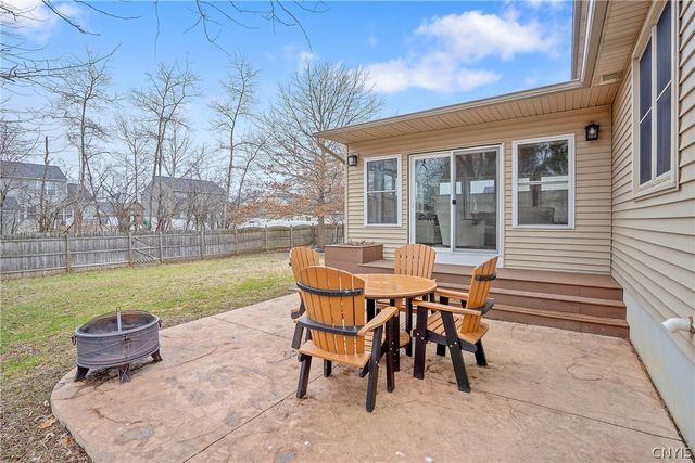 8653 Bayview Drive, Cicero, NY 13039