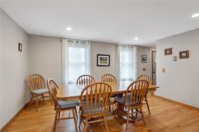 8653 Bayview Drive, Cicero, NY 13039