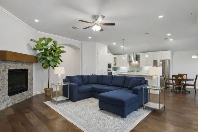 2056 Remington Drive, Irving, TX 75063