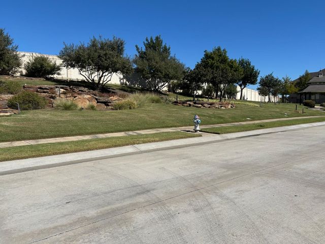 2056 Remington Drive, Irving, TX 75063