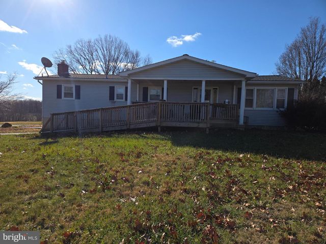 1037 WESTERN CHAPEL, New Windsor, MD 21776