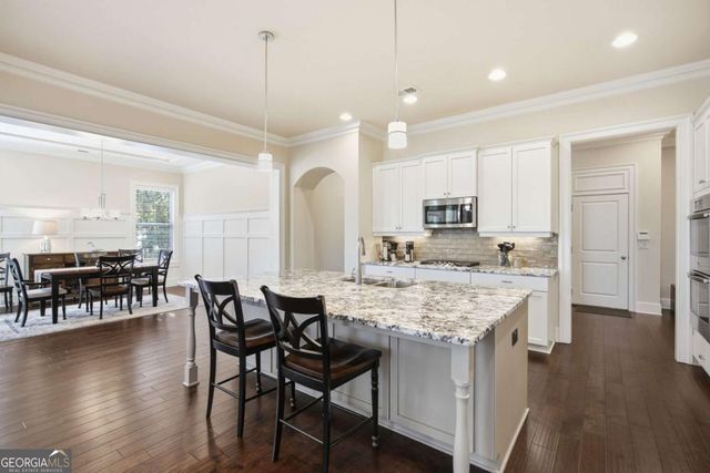 11320 Crestview Terrace, Johns Creek, GA 30024