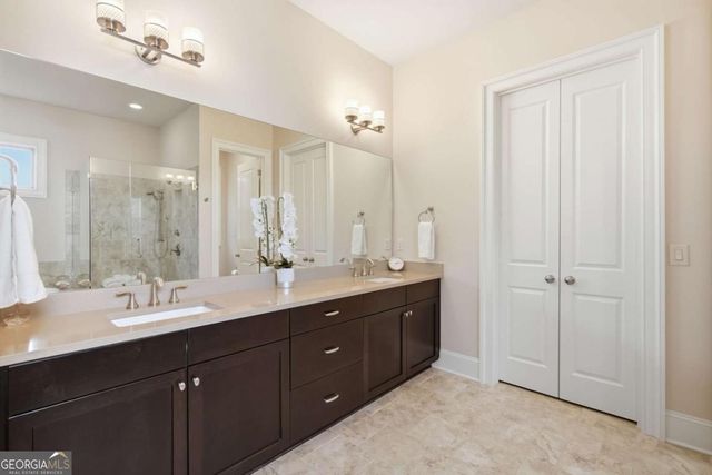 11320 Crestview Terrace, Johns Creek, GA 30024