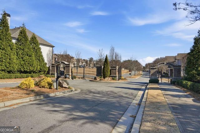 11320 Crestview Terrace, Johns Creek, GA 30024