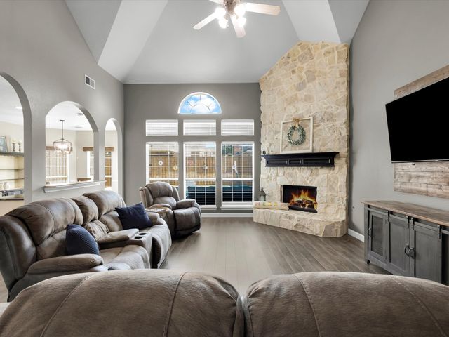 1803 Timber Ridge Drive, Frisco, TX 75036