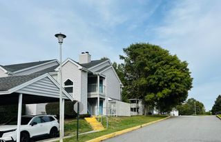 55 Crown Knoll Court APT 85, Groton, CT 06340