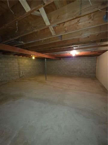 N8751 U.S. Highway 53, Holmen, WI 54636