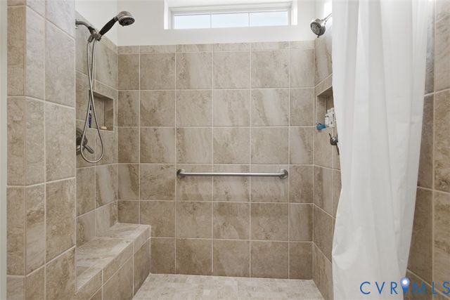 14392 Orchard Vista Ln, Glen Allen, VA 23059