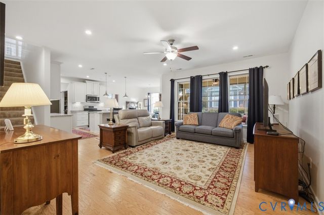 14392 Orchard Vista Ln, Glen Allen, VA 23059