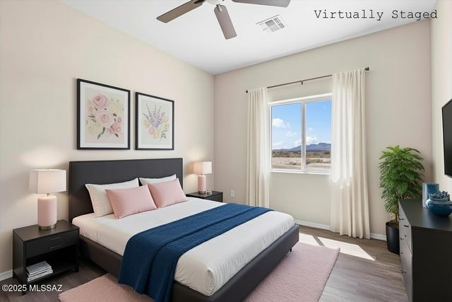 1577 E Gambel Way, Benson, AZ 85602