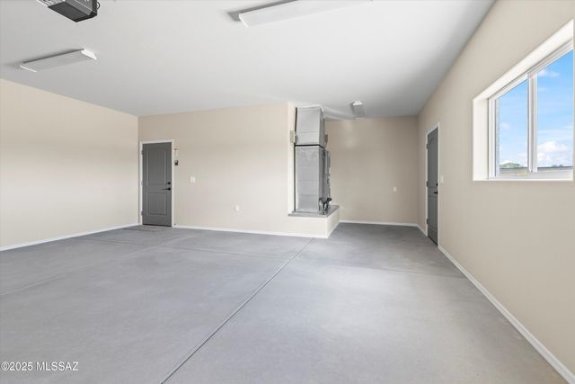 1577 E Gambel Way, Benson, AZ 85602