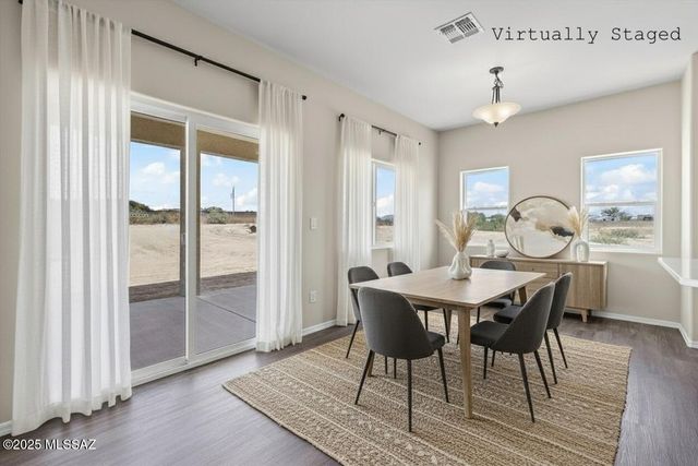 1577 E Gambel Way, Benson, AZ 85602