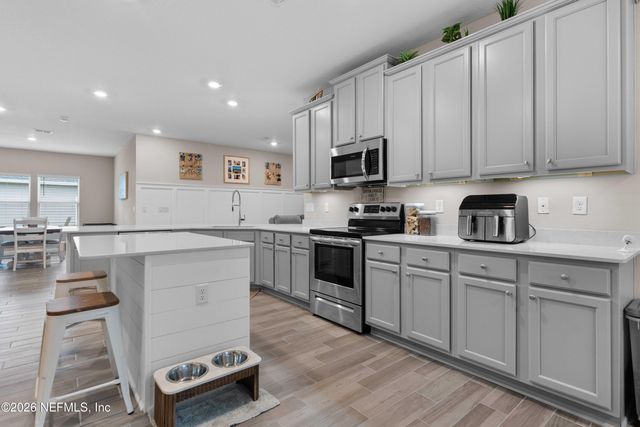 2746 POINTED LEAF Road, Green Cove Springs, FL 32043