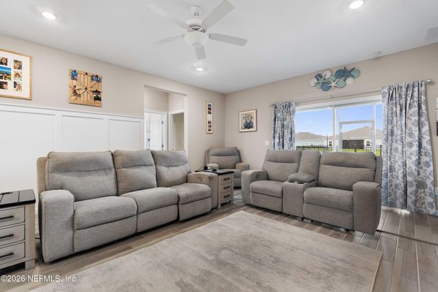 2746 POINTED LEAF Road, Green Cove Springs, FL 32043