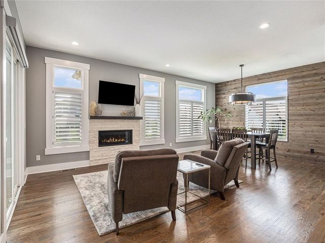 17309 Stearns Street, Overland Park, KS 66221