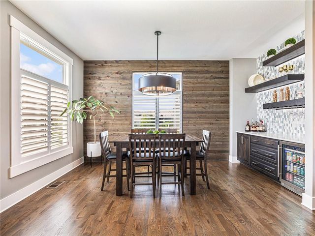 17309 Stearns Street, Overland Park, KS 66221