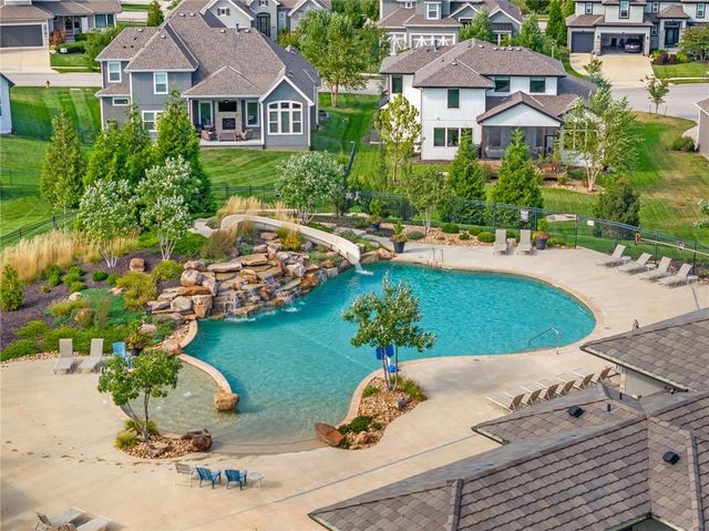 17309 Stearns Street, Overland Park, KS 66221