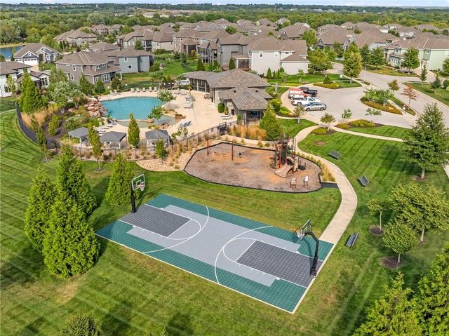 17309 Stearns Street, Overland Park, KS 66221