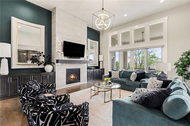 17309 Stearns Street, Overland Park, KS 66221