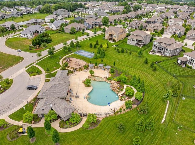 17309 Stearns Street, Overland Park, KS 66221