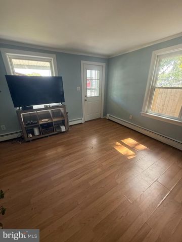 232 HAYES ST, Bristol, PA 19007