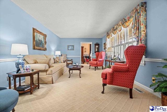 706 Lipscomb Ave., Marion, SC 29571