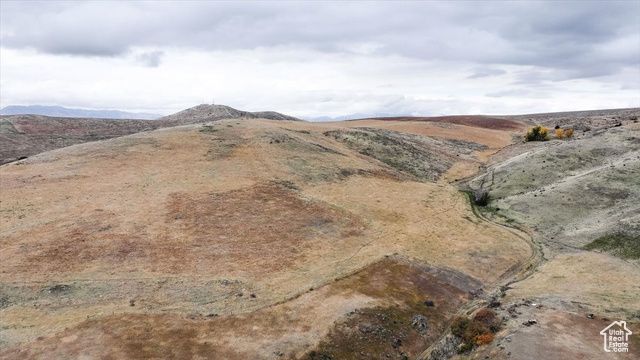 2075 E CANYON RD, Smithfield, UT 84335