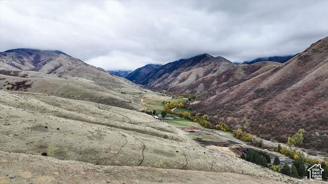 2075 E CANYON RD, Smithfield, UT 84335